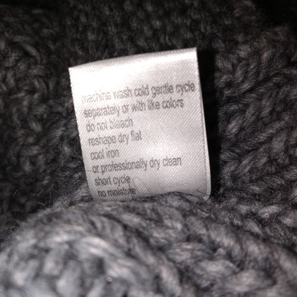 Elsamanda for Anthropologie Gray Oversized Chunky Knit Shrug Medium - Picture 9 of 9